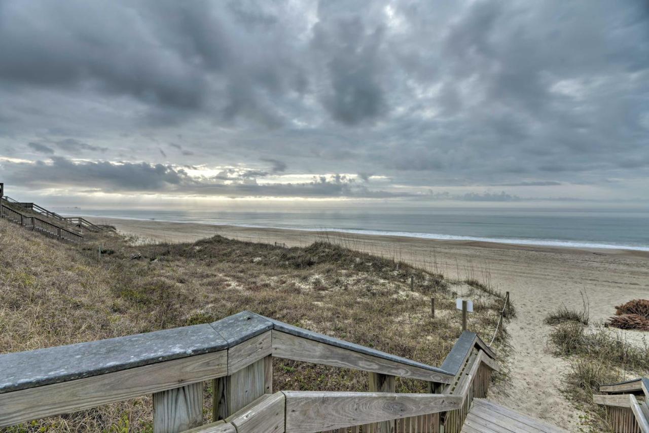 Bright Emerald Isle Condo With Private Beach Access! Bagian luar foto